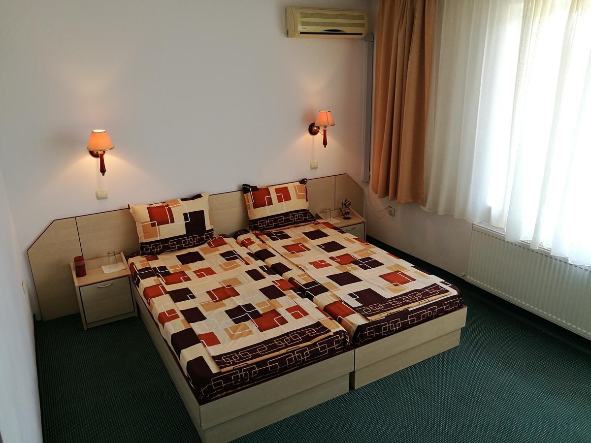 Tipchenitsa Family Hotel Lipite מראה חיצוני תמונה