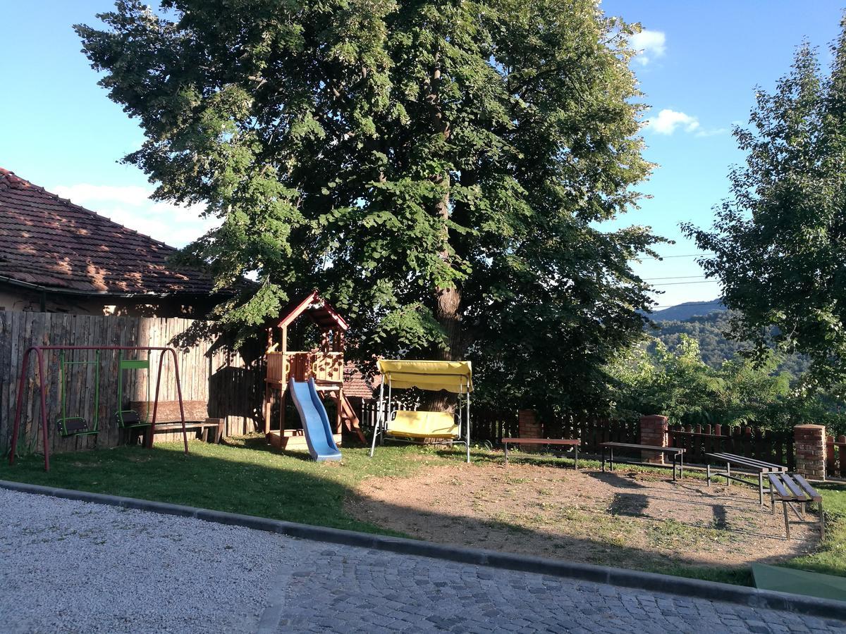 Tipchenitsa Family Hotel Lipite מראה חיצוני תמונה